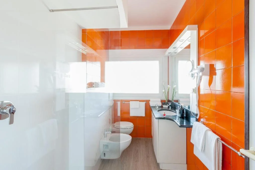 1 bed bath