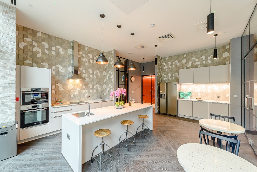 14 social kitchen wembley park 3 bed