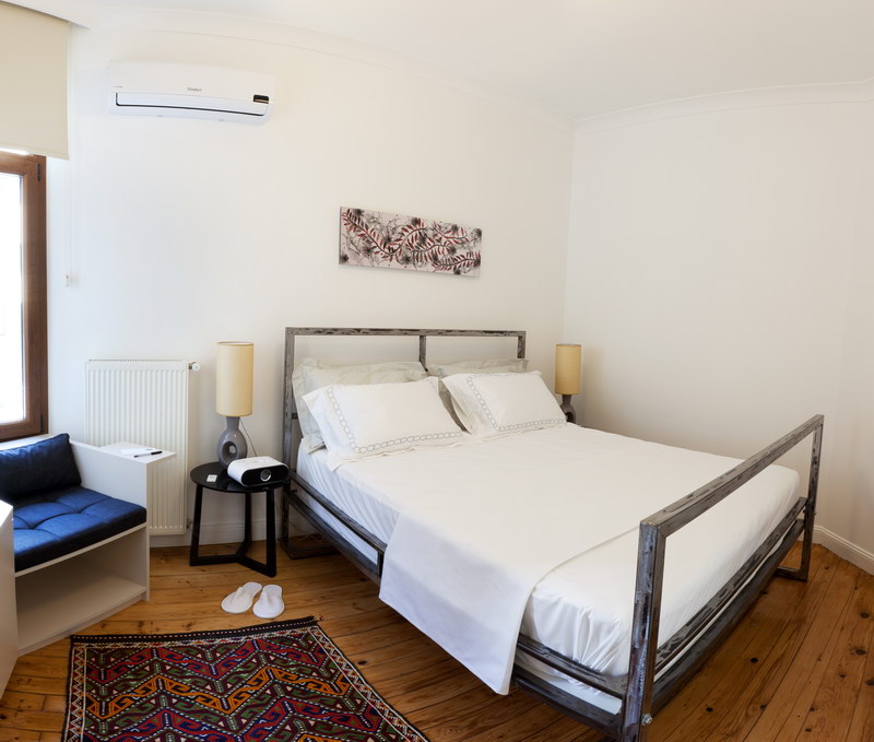 lower floor bedroom