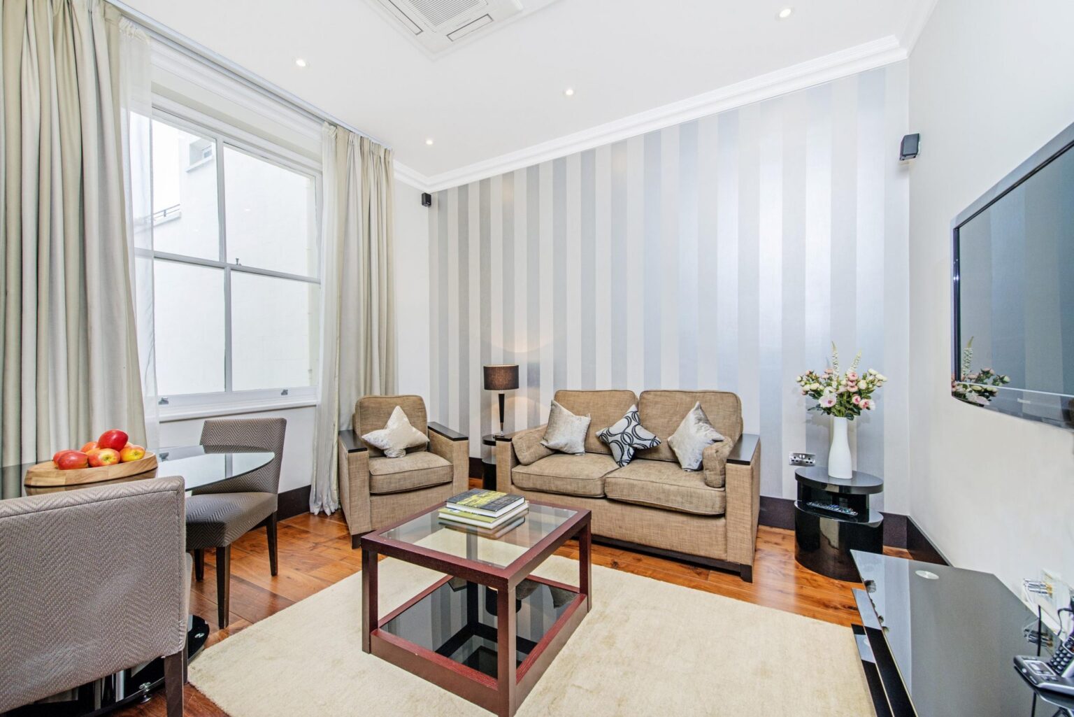 superior one bedroom living room 206 2 lo