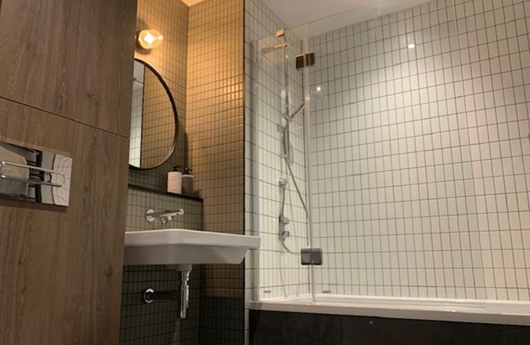 bathroom2 1