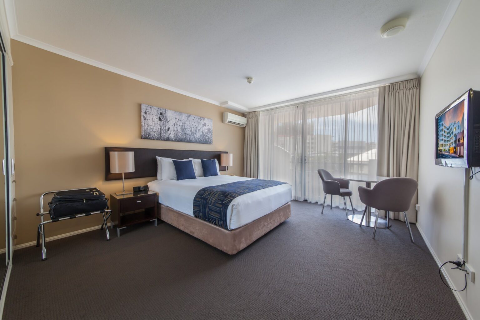 apartment studio 5
