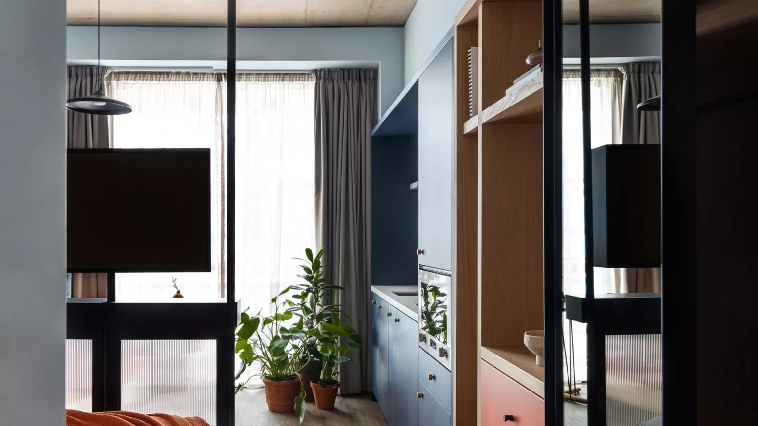 lk bk hero studio bedroom webres jpeg 0220 (1).jpg