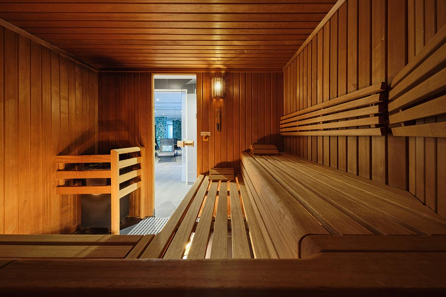 adina hotel hamburg michel wellness sauna 2023 900x60