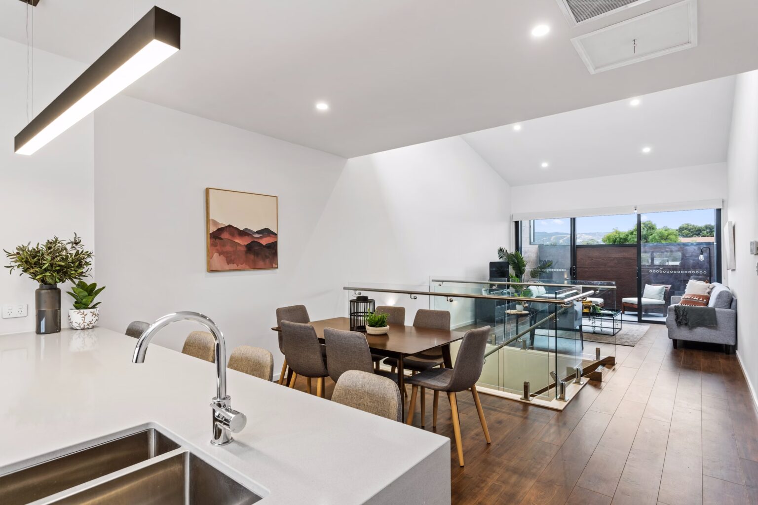 1677890244 urban rest little grenfell townhouse dining area.jpg