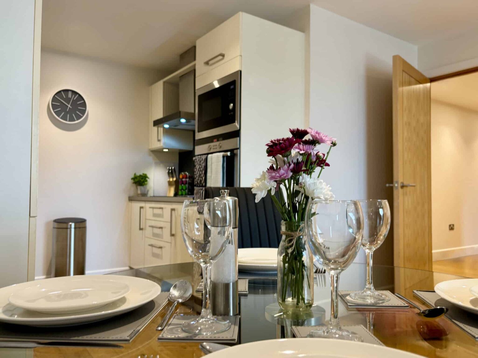 the hamiltons superior kitchen dining area 2048x1536