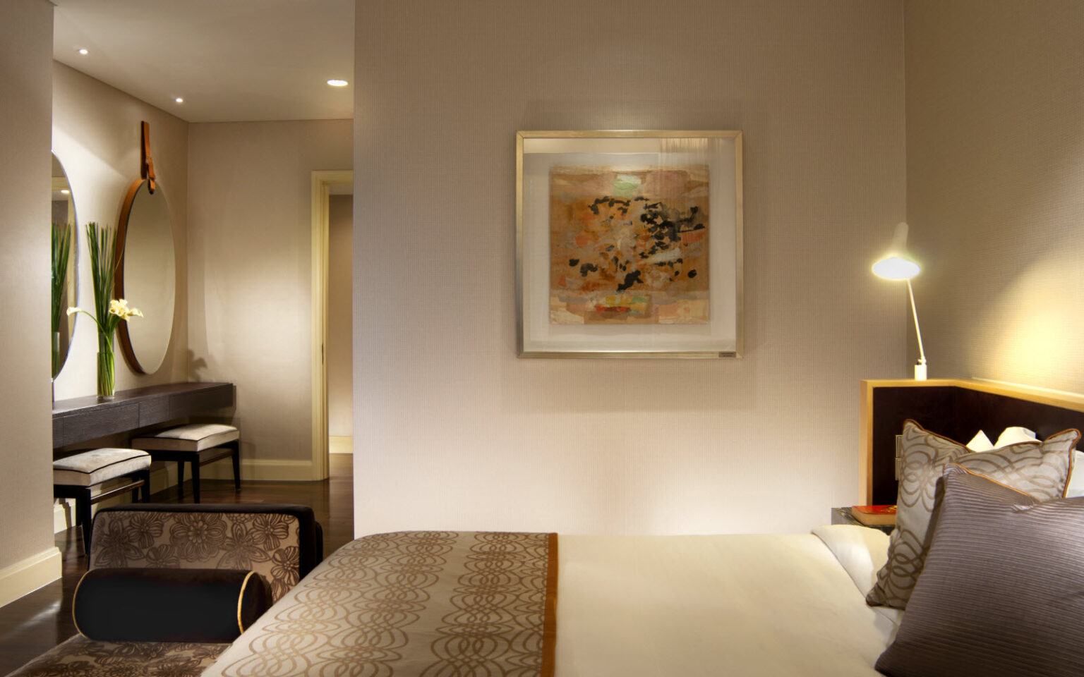 sr singapore asc raffles place finlayson suite bedroom hr