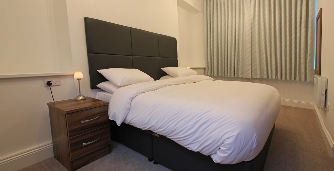 apt 7 bedroom